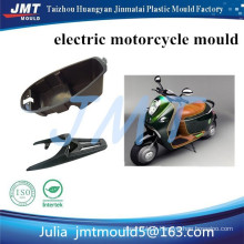 Moule d’injection plastique de coquille Huangyan moto électrique de haute qualité et design moderne